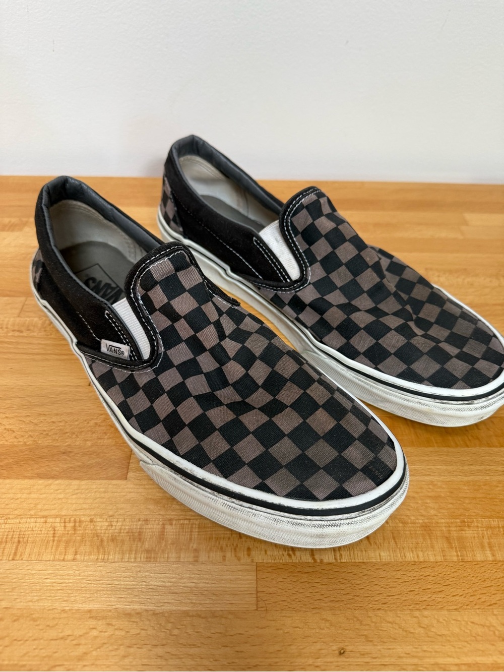 Vans Classic Slip-On Checkerboard in Black/grey/white mens 12